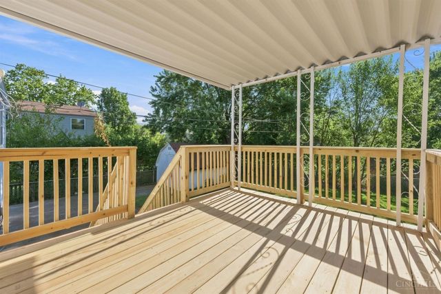 1403 Kingsbury Drive, Forest Park, OH 45240