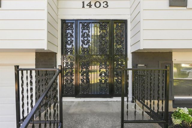 1403 Kingsbury Drive, Forest Park, OH 45240