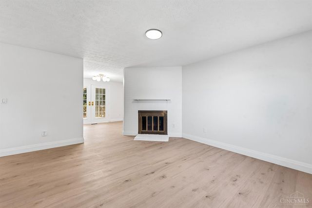 1403 Kingsbury Drive, Forest Park, OH 45240