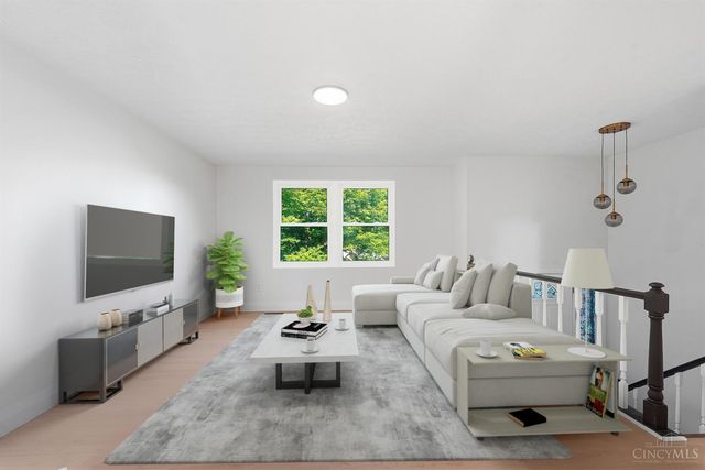 1403 Kingsbury Drive, Forest Park, OH 45240