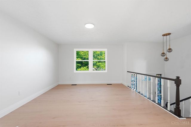 1403 Kingsbury Drive, Forest Park, OH 45240