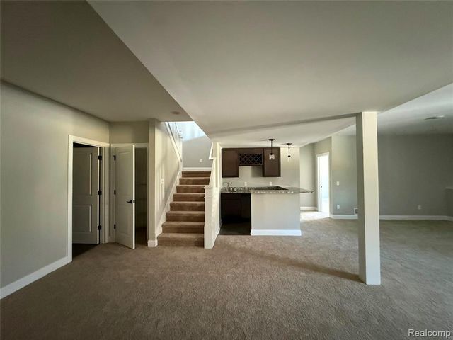 1054 Camellia Circle 44, Howell, MI 48843