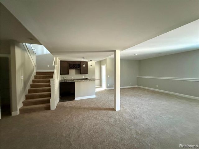 1054 Camellia Circle 44, Howell, MI 48843