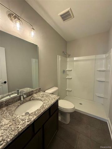 1054 Camellia Circle 44, Howell, MI 48843