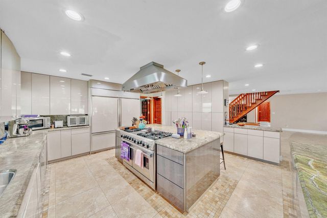 5844 Pinebrook Drive, Boca Raton, FL 33433
