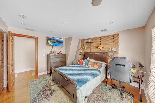 5844 Pinebrook Drive, Boca Raton, FL 33433