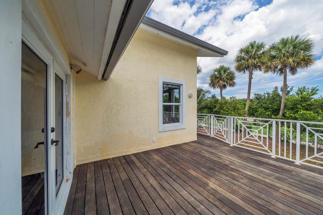 5844 Pinebrook Drive, Boca Raton, FL 33433