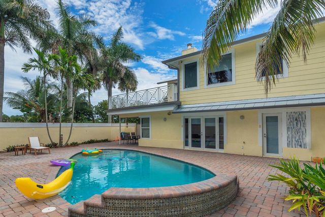 5844 Pinebrook Drive, Boca Raton, FL 33433
