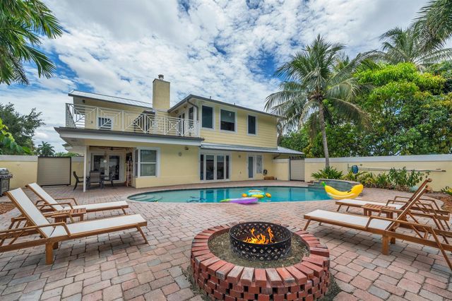 5844 Pinebrook Drive, Boca Raton, FL 33433