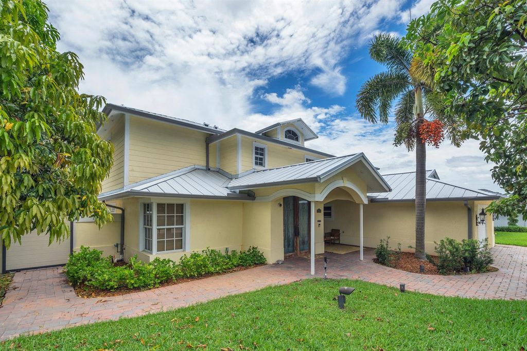 5844 Pinebrook Drive, Boca Raton, FL 33433