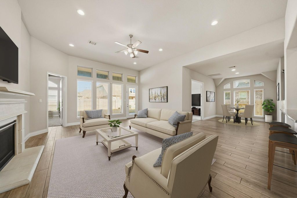 Image 4 of property listing at 6406 Kingston Valley Trail, Katy, TX 77493