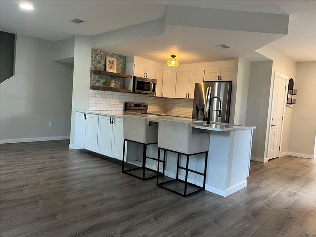 4326 TYLER CIRCLE N, St Petersburg, FL 33709