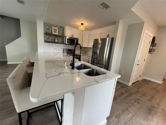 4326 TYLER CIRCLE N, St Petersburg, FL 33709