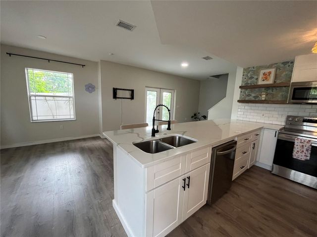 4326 TYLER CIRCLE N, St Petersburg, FL 33709