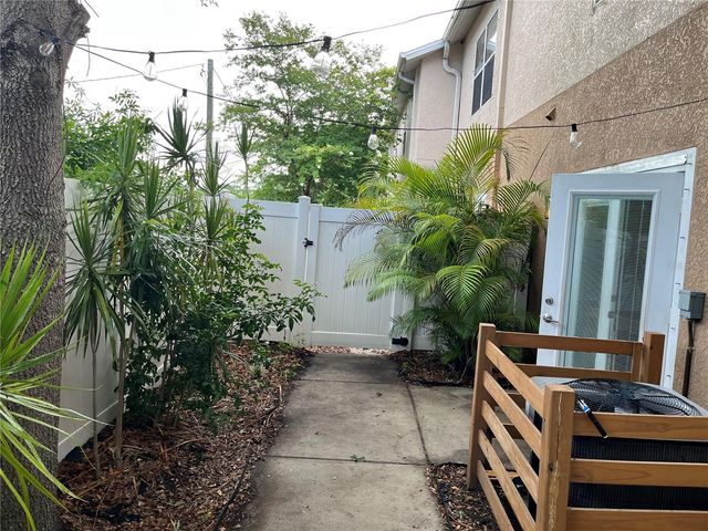 4326 TYLER CIRCLE N, St Petersburg, FL 33709