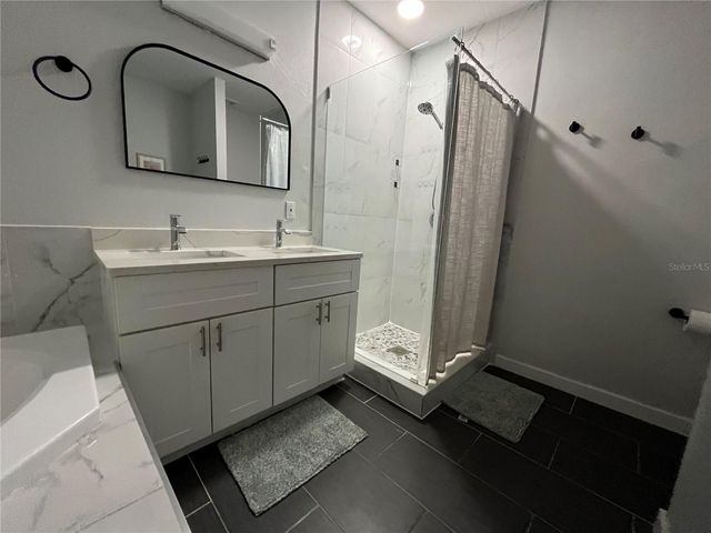 4326 TYLER CIRCLE N, St Petersburg, FL 33709