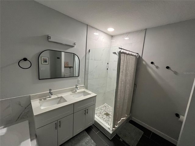 4326 TYLER CIRCLE N, St Petersburg, FL 33709