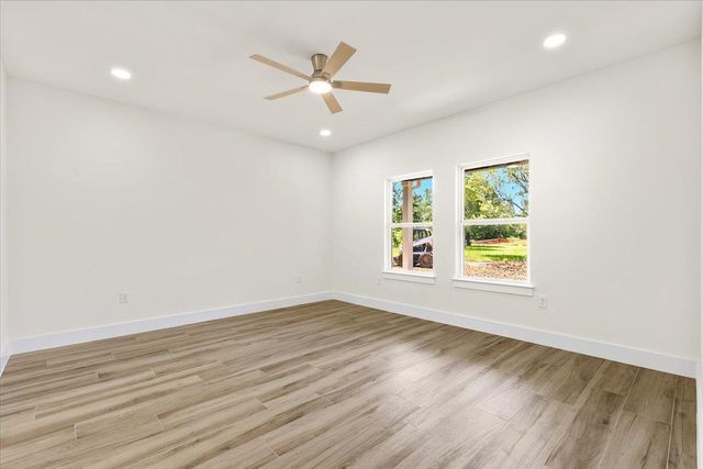 109 Clear Spring ST, Bastrop, TX 78602