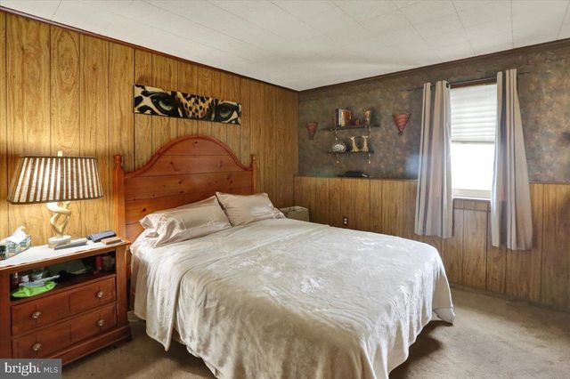 513 PERSHING BLVD, Reading, PA 19607
