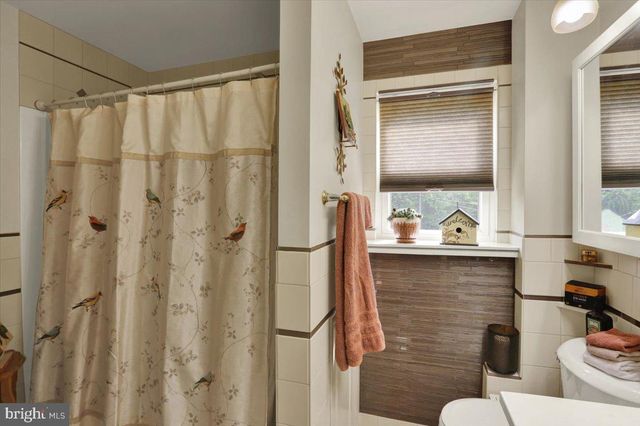513 PERSHING BLVD, Reading, PA 19607
