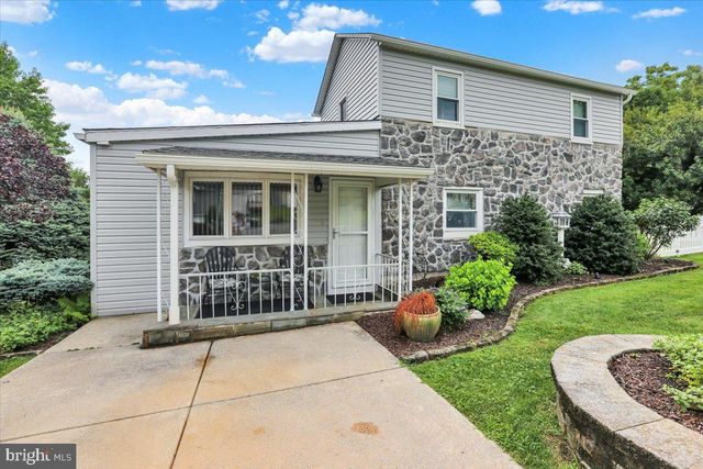 513 PERSHING BLVD, Reading, PA 19607