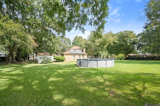 3953 Bird Heights Ave, Addis, LA 70710