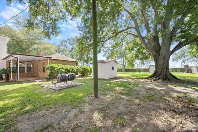 3953 Bird Heights Ave, Addis, LA 70710