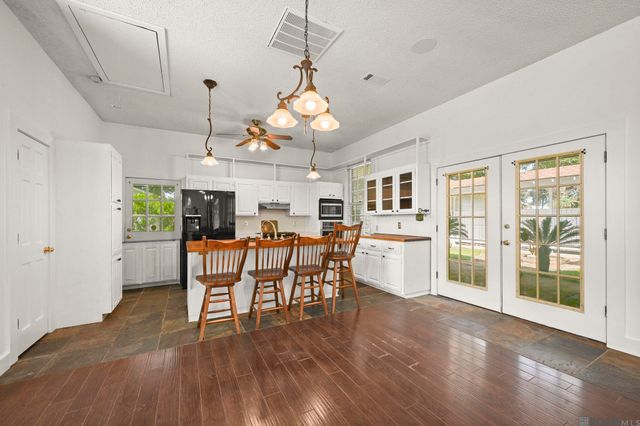 3953 Bird Heights Ave, Addis, LA 70710