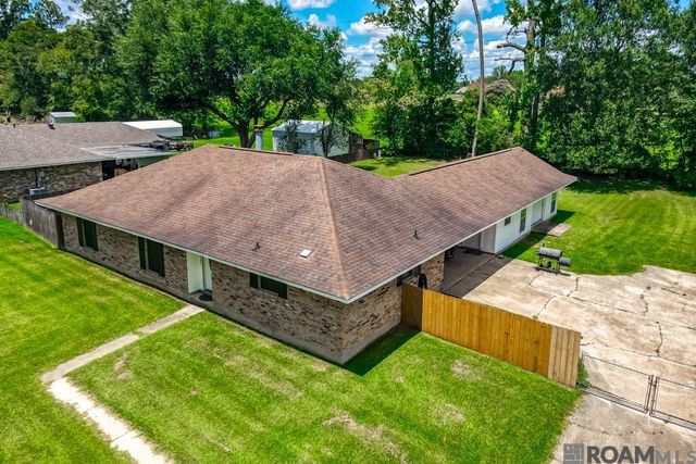 16527 Pernecia Ave, Greenwell Springs, LA 70739
