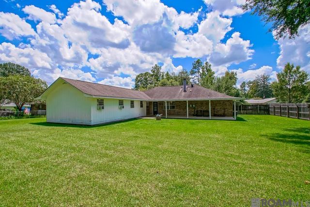 16527 Pernecia Ave, Greenwell Springs, LA 70739