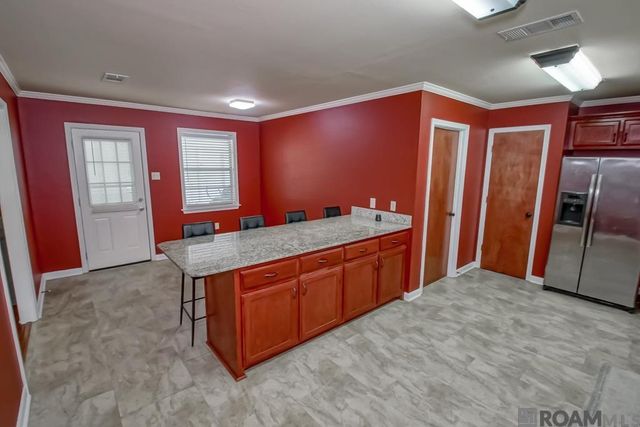 16527 Pernecia Ave, Greenwell Springs, LA 70739