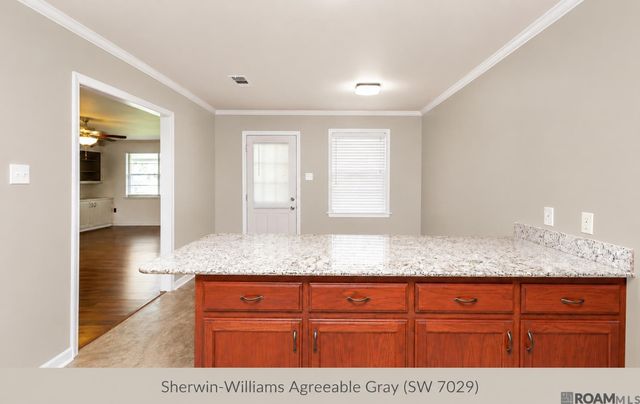 16527 Pernecia Ave, Greenwell Springs, LA 70739
