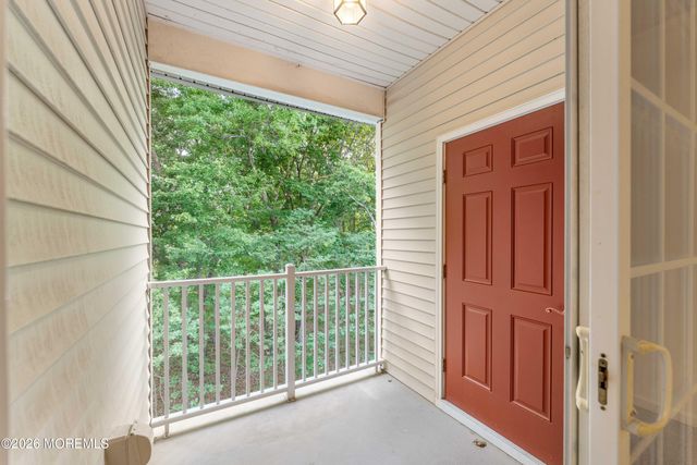 636 Sophee Lane, Lakewood, NJ 08701