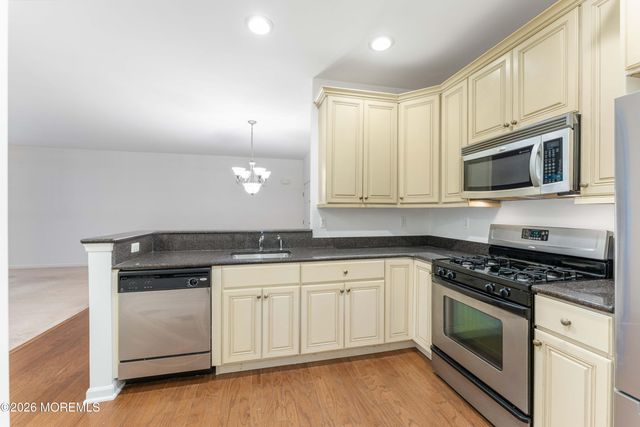 636 Sophee Lane, Lakewood, NJ 08701