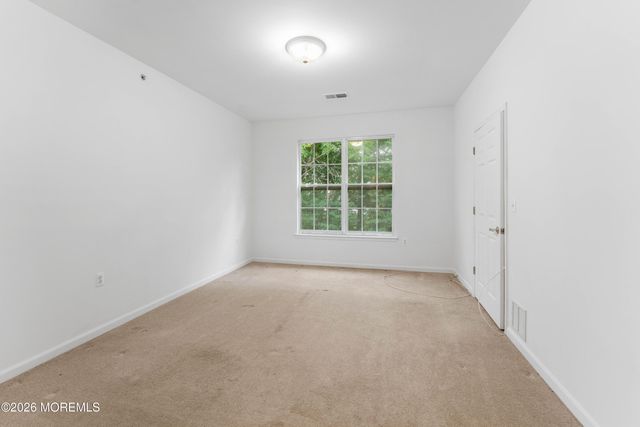 636 Sophee Lane, Lakewood, NJ 08701