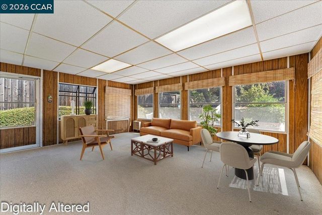 124 Chestnut Dr, Hercules, CA 94547