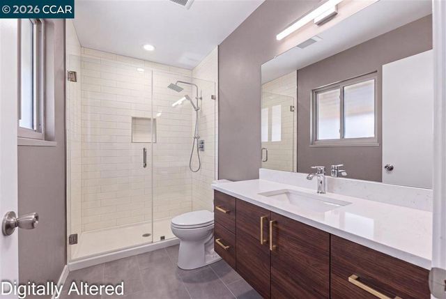 124 Chestnut Dr, Hercules, CA 94547