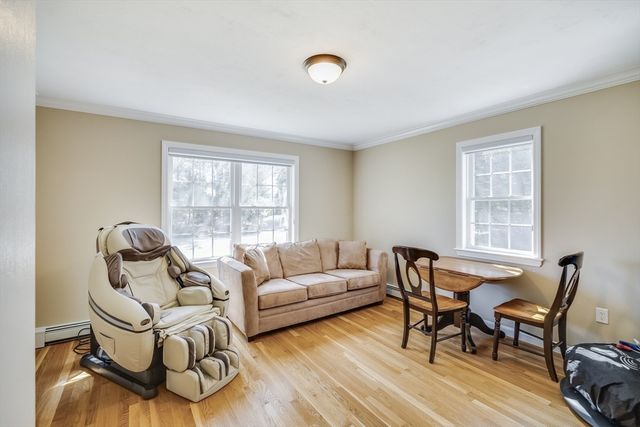 66 Frog Pond Close, Mashpee, MA 02649