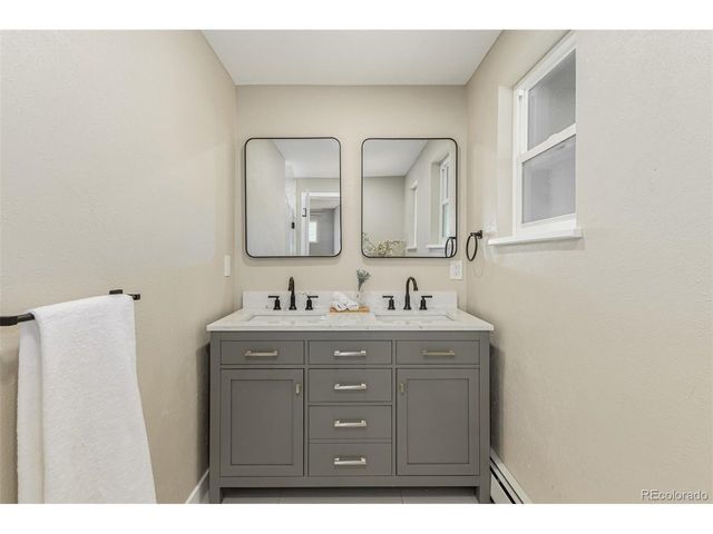 8900 W 57th Ave, Arvada, CO 80002