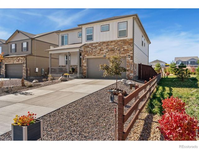438 Bluebird Road, Johnstown, CO 80534