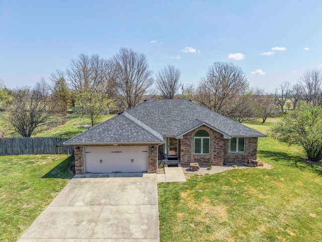 700 Bedrock Lane, Nixa, MO 65714