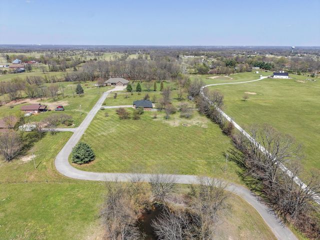 700 Bedrock Lane, Nixa, MO 65714