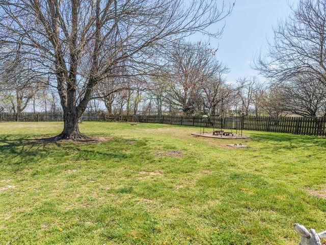700 Bedrock Lane, Nixa, MO 65714