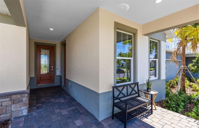 5643 FLAME VINE WAY, St Cloud, FL 34771