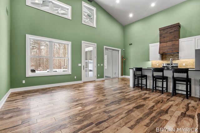 4656 Arbor Trail, Laketown Twp, MI 49423