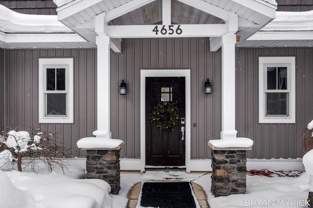 4656 Arbor Trail, Laketown Twp, MI 49423