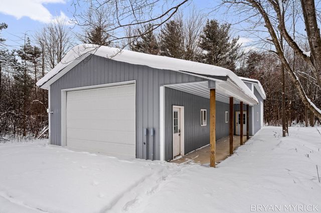 4656 Arbor Trail, Laketown Twp, MI 49423
