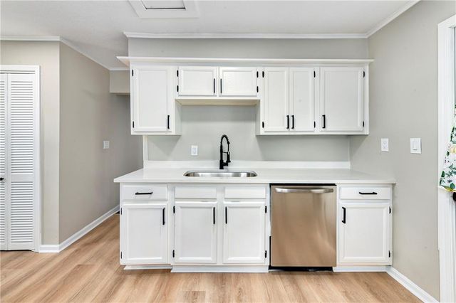 505 W Wea Street, Paola, KS 66071