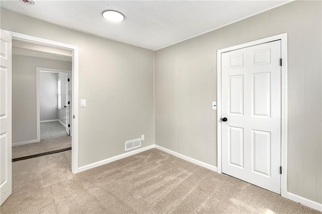 505 W Wea Street, Paola, KS 66071