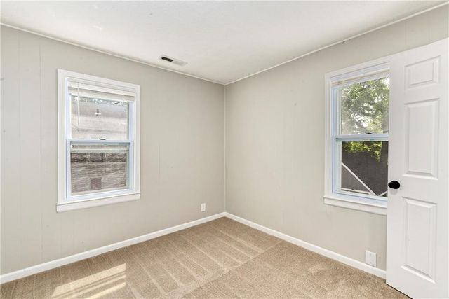 505 W Wea Street, Paola, KS 66071